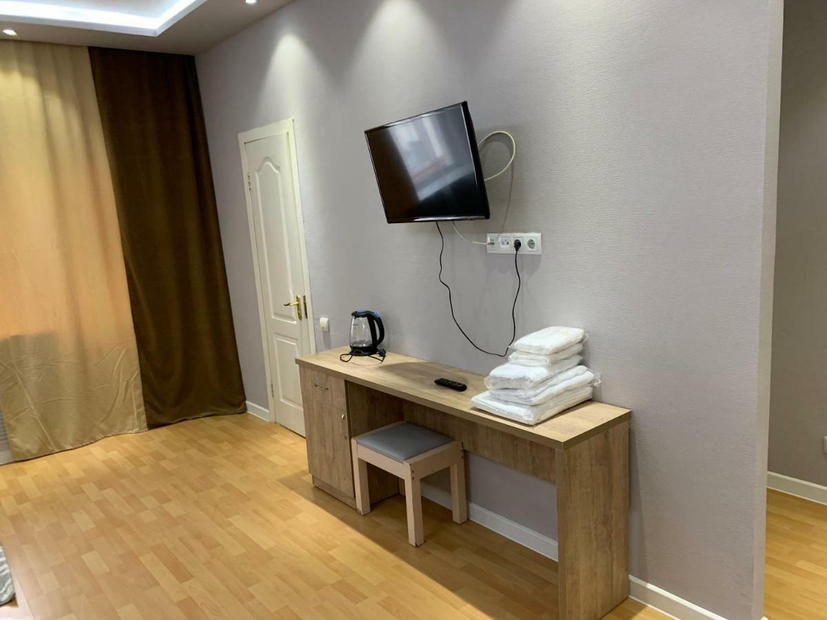 Kemer Lux Hotel Астана Екстериор снимка